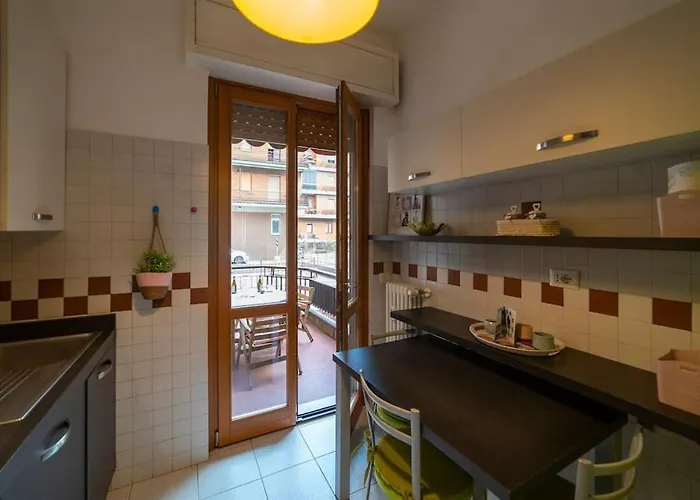 Perk - New @ Apartment Brescia