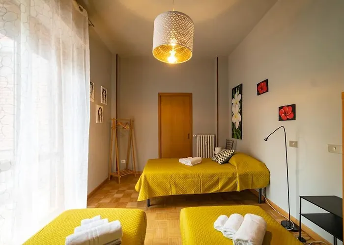 Apartment Perk - New @ Brescia